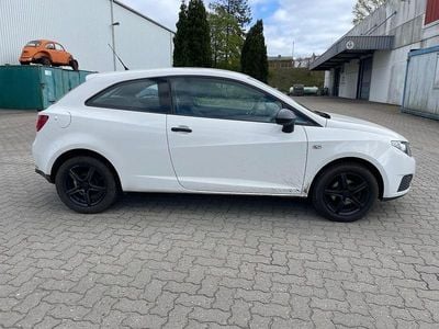 Begagnad Seat Ibiza SC Reference 69 HK (50 kW) 2009 Vit Halvkombi