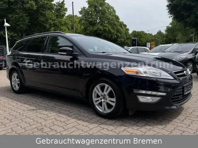 Gebraucht Ford Mondeo Champions Edition 140 PS (102 kW) 2012 Schwarz Limousine