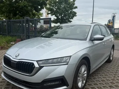 Gebraucht Skoda Octavia 150 PS (110 kW) 2021 Silber Kombi