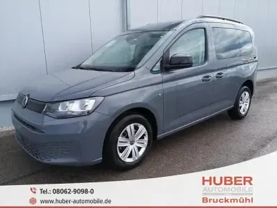 Nowe VW Caddy Basis 2026 Andere Minivan