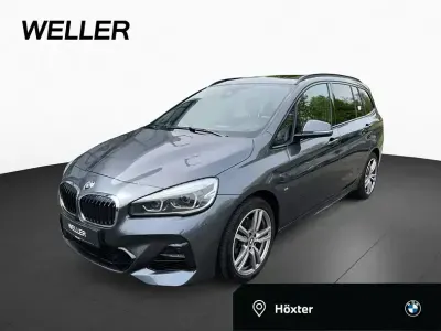 Gebraucht BMW 218 Gran Tourer M Sport 136 PS (100 kW) 2021 Mineralgrau (grau) Van / Kleinbus