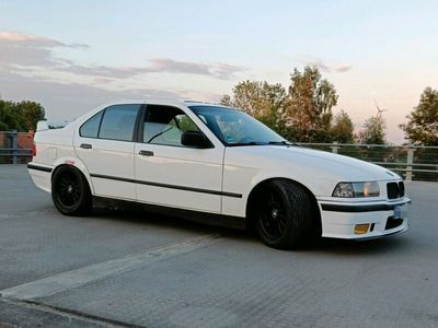 gebraucht BMW 320 E36 i mit 25% Sperrdifferenzial