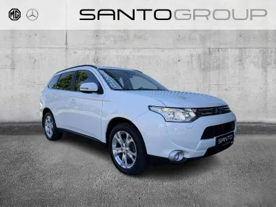 Gebraucht Mitsubishi Outlander Diamant Edition 150 PS (110 kW) 2015 Weiß SUV