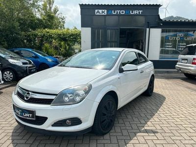 Opel Astra GTC