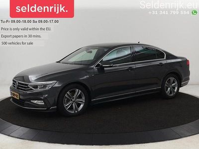 Grau Gebraucht 2020 VW Passat R-line Limousine | 18.400 € (Etwas zu teuer)