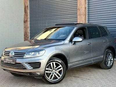 Gebraucht VW Touareg R-line 262 PS (192 kW) 2017 Grau SUV