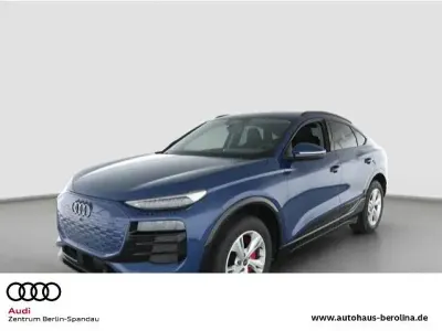 Gebraucht Audi Q6 Sportback e-tron Ambiente 185 kW (252 PS) 2025 Ascariblau metallic SUV