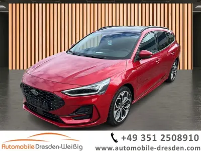 Gebraucht Ford Focus ST-Line X 155 PS (114 kW) 2025 Rot Kombi