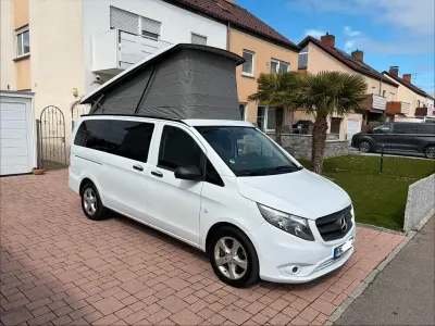 Gebraucht Mercedes V250 Marco Polo 190 PS (139 kW) 2015 Weiß Van / Kleinbus