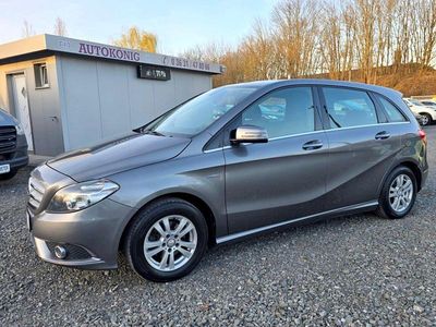 Gebraucht Mercedes B180 122 PS (89 kW) 2011 Grau Van / Kleinbus