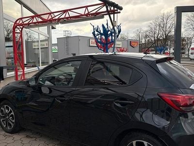 Gebraucht Mazda 2 Exclusive-Line 90 PS (66 kW) 2016 Schwarz Limousine