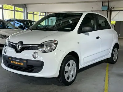 Używany Renault Twingo Life 71 KM (52 kW) 2016 Biały Hatchback