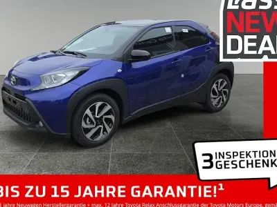 Neu Toyota Aygo X 72 PS (52 kW) 2025 Blau SUV