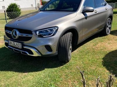 Mercedes GLC300e