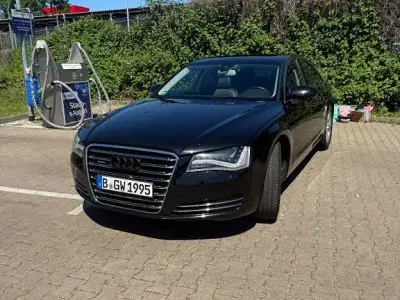 Gebraucht Audi A8 Ambiente 250 PS (183 kW) 2013 Schwarz Limousine