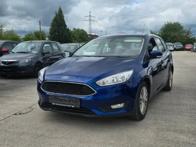 Używany Ford Focus Business Edition 120 KM (88 kW) 2015 Niebieski Kombi