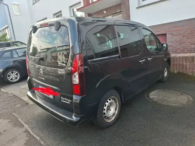 Gebraucht Citroën Berlingo PureTech 110 PS (80 kW) 2017 Schwarz Van / Kleinbus