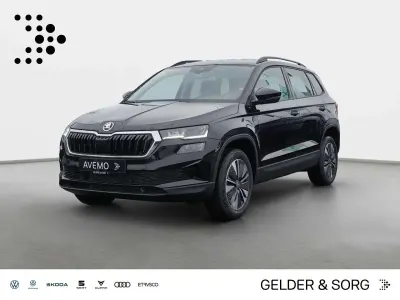 Gebraucht Skoda Karoq Tour 150 PS (110 kW) 2025 Schwarzmagic perleffekt SUV