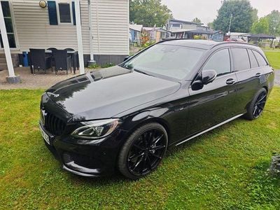 Gebraucht Mercedes C43 AMG AMG 367 PS (269 kW) 2017 Schwarz Limousine