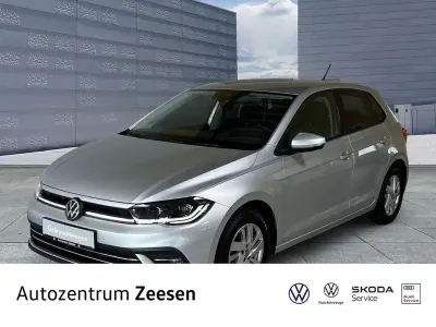 Gebraucht VW Polo Style 95 PS (69 kW) 2023 Silber Kleinwagen