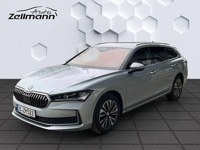 Silber Gebraucht 2024 Skoda Superb Selection Kombi | 36.887 € (Guter Preis)