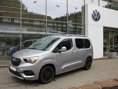 Grau Gebraucht 2019 Opel Combo Life Innovation Van / Kleinbus | 16.990 € (Fairer Preis)