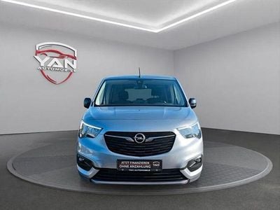 Usado Opel Combo Life 131 HP (96 kW) 2022 Prateado Monovolume