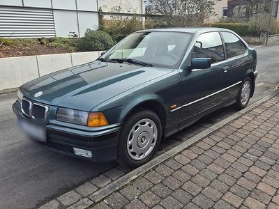 Gebraucht BMW 316 Compact 105 PS (77 kW) 1999 Grün Kleinwagen