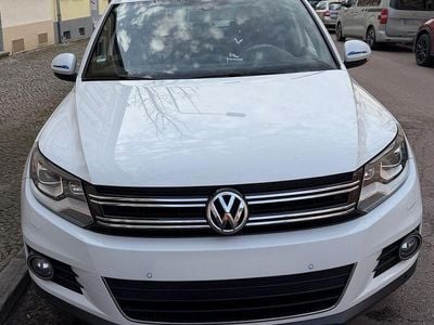 Gebraucht VW Tiguan LOUNGE 177 PS (130 kW) 2015 Orange SUV