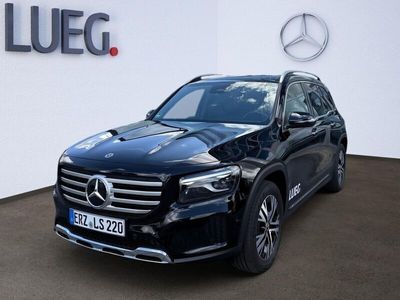 Mercedes GLB220