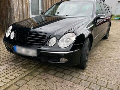 gebraucht Mercedes E220 