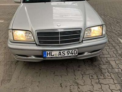Mercedes C180