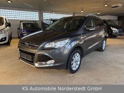 Gebraucht Ford Kuga Titanium 150 PS (110 kW) 2016 Grau SUV
