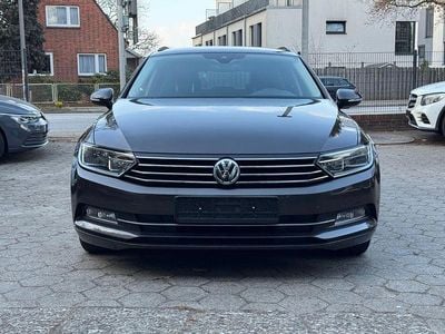 Gebraucht VW Passat Comfortline 150 PS (110 kW) 2017 Schwarz Kombi