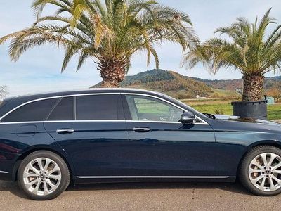 Grün Gebraucht 2017 Mercedes E400 Limousine | 31.999 € (Etwas zu teuer)
