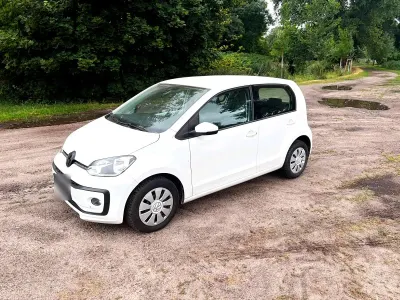 Gebraucht VW up! 60 PS (44 kW) 2019 Weiß Kleinwagen