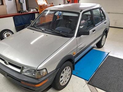 Second-hand Subaru Justy 69 CP (50 kW) 1991 Argintiu Hatchback