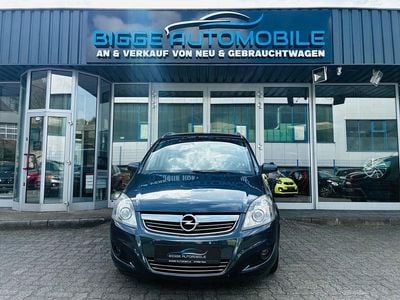 Second-hand Opel Zafira Innovation 140 CP (102 kW) 2008 Albastru Monovolum