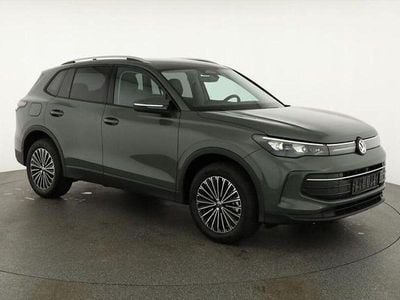 Grün Neu 2025 VW Tiguan SUV | 46.830 € (Superpreis)