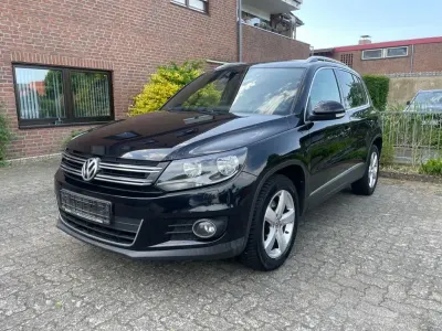 Gebraucht VW Tiguan LOUNGE 122 PS (89 kW) 2015 Schwarz SUV