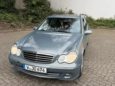 Second-hand Mercedes C220
