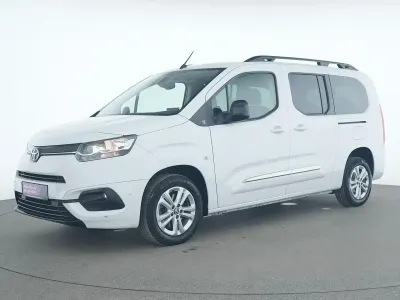 Gebraucht Toyota Proace City City 131 PS (96 kW) 2023 Icy white Van / Kleinbus