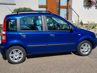 Gebraucht Fiat Panda 60 PS (44 kW) 2009 Blau Kleinwagen
