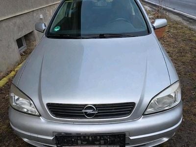 Gebraucht Opel Astra 75 PS (55 kW) 2001 Silber Limousine
