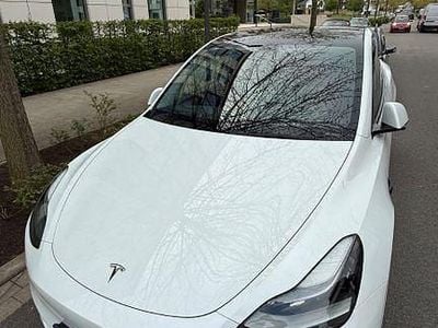 Begagnad Tesla Model Y 378 kW (514 HK) 2022 Vit SUV