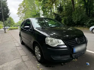 Gebraucht VW Polo 75 PS (55 kW) 2007 Schwarz Kleinwagen