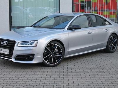 Audi S8 plus
