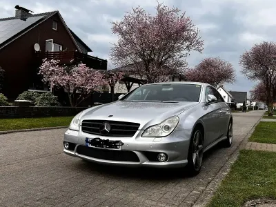 Gebraucht Mercedes CLS55 AMG AMG 469 PS (344 kW) 2005 Silber Coupé