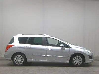 Gebraucht Peugeot 308 111 PS (81 kW) 2012 Lackierung aluminium grau/meta Kombi