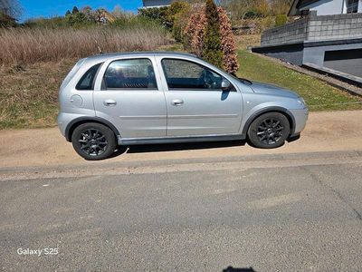 Gebraucht Opel Corsa 80 PS (58 kW) 2006 Silber Kleinwagen